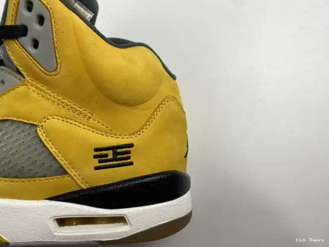 Kick Theory Retro 5 Jordan 454783-701 Air T23 Tokyo 0515
